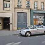 Place De La Concorde Luxurious Apartment 2Br-6P Free Netflix
