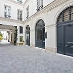 Place De La Concorde Luxurious Apartment 2Br-6P Free Netflix